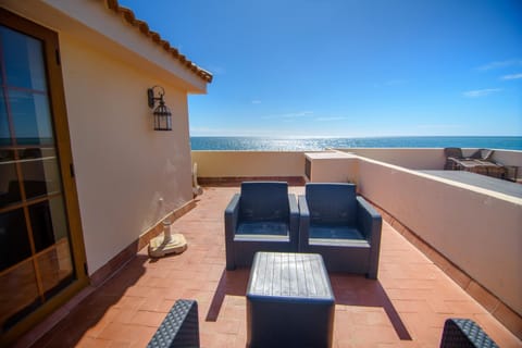 Natural landscape, View (from property/room), Balcony/Terrace, Sea view, sunbed