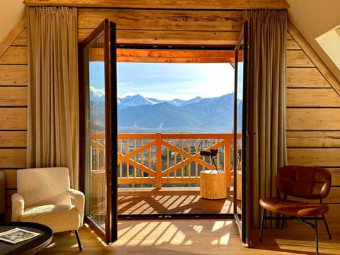 View (from property/room), Mountain view, Mountain view
