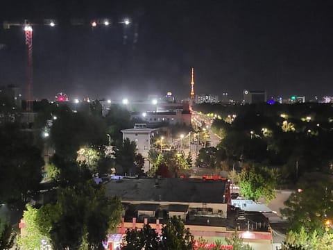 Night, Neighbourhood, City view