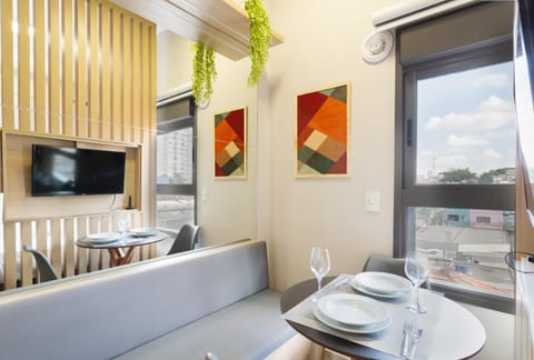 TV and multimedia, Dining area