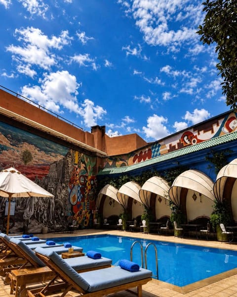 Property building, Restaurant/places to eat, Swimming pool, Breakfast