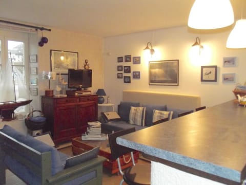 Agreable maison de pecheur a 2 pas du port House in Carnac