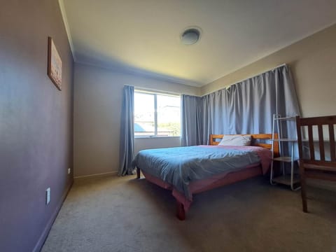 In Remuera with free street carpark, handy close to cuisine restaurant and public transportation Vacation rental in Auckland