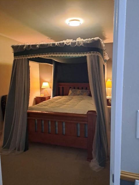 In Remuera with free street carpark, handy close to cuisine restaurant and public transportation Vacation rental in Auckland