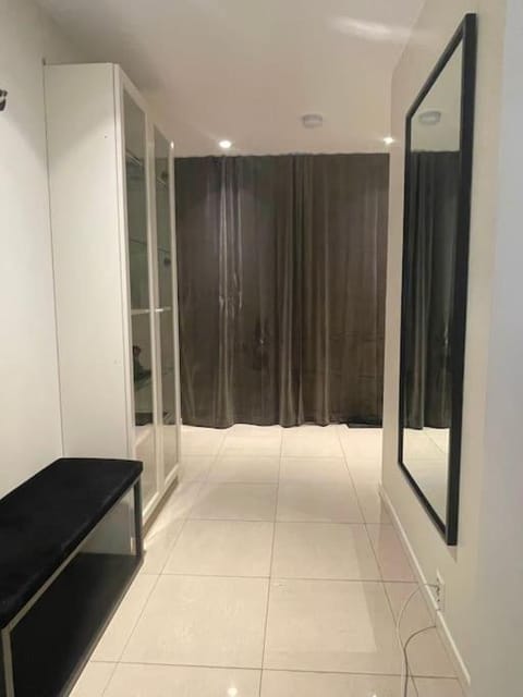 Modern apartment in quiet neighborhood Apartment in Tromso