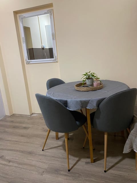 Stan na dan Nena 4 - Apartman Nena Užice Apartment in Zlatibor District, Serbia