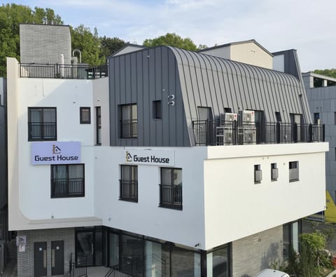 Property building, Property logo or sign
