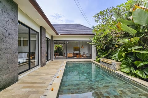 Garden view, Pool view, Swimming pool