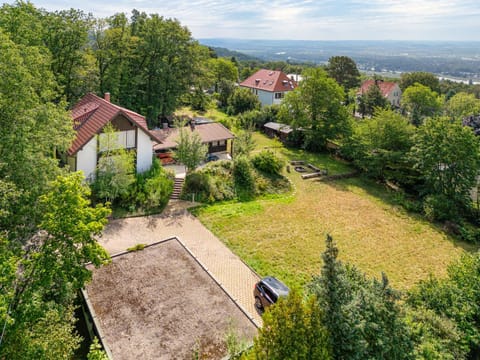 Property building, Bird's eye view, Garden