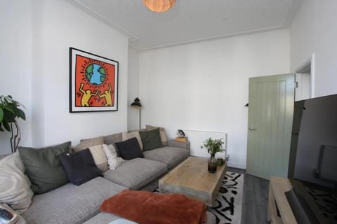 Newport House House in Newport