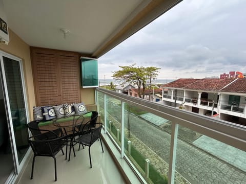 View (from property/room), Balcony/Terrace, Dining area, Beach, Sea view