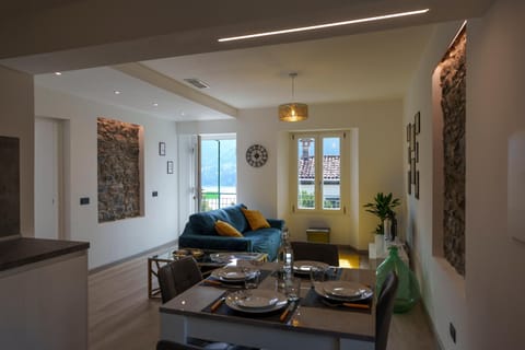 Living room, kitchen