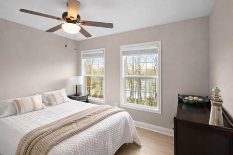 Spacious Home Perfect for Family Getaways House in Nolin Lake