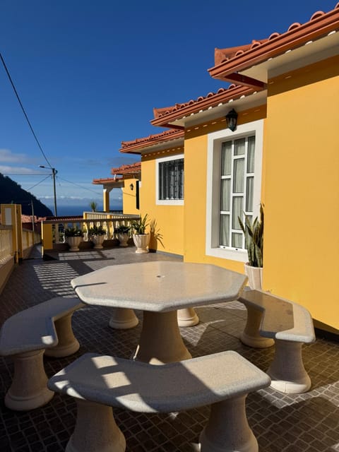 Off site, Balcony/Terrace