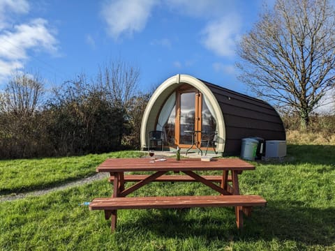 Rose Glamping pod Campground/ 
RV Resort in Northern Ireland