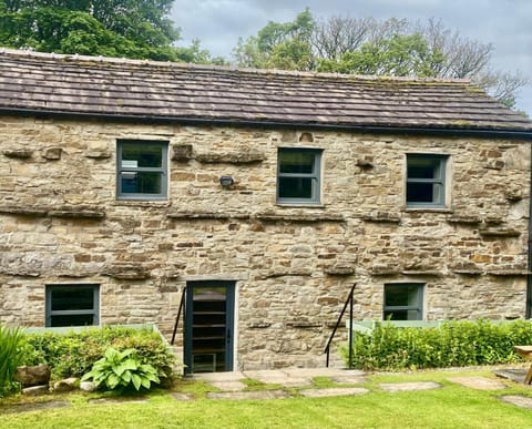 Fossdale House, Simonstone, Nr Hawes House in England