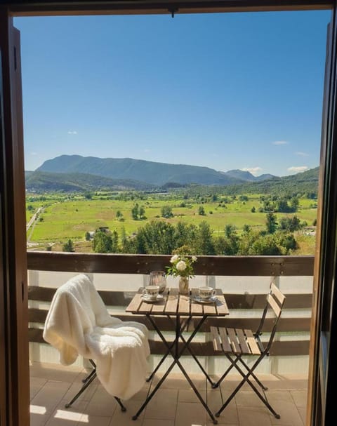 Summer, View (from property/room), View (from property/room), Balcony/Terrace, Mountain view, Mountain view