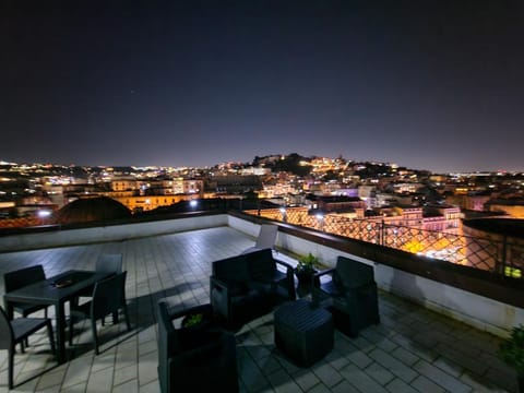 Balcony/Terrace, City view