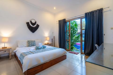 Villa Azure 1 - Private suite in shared Balinese pool villa near Echo Beach! Vacation rental in North Kuta