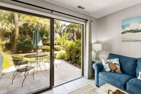 2 Bed 2 and one half Bath 34 Coligny Villa Near Beach & Plaza House in North Forest Beach