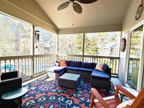 Beach close best of the best 3 bed 3 bath pet friendly Villa House in South Forest Beach