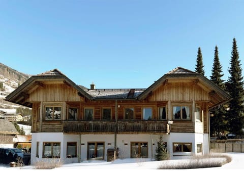 Property building, Winter, Mountain view