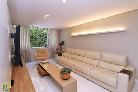 Luxurious 3 bdrm apartment in Leblon for 8 people Apartment in Rio de Janeiro