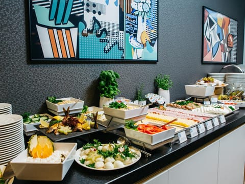 Breakfast, Buffet breakfast