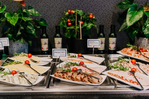 Food and drinks, Food, Buffet breakfast