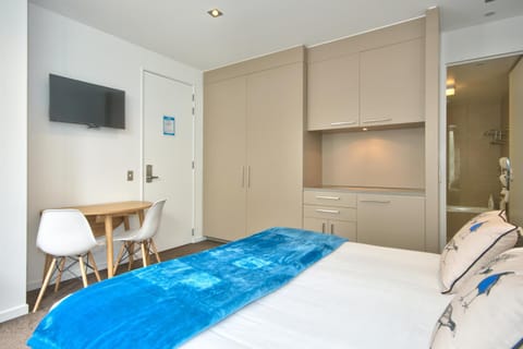 Kitchen or kitchenette, Bedroom, wardrobe