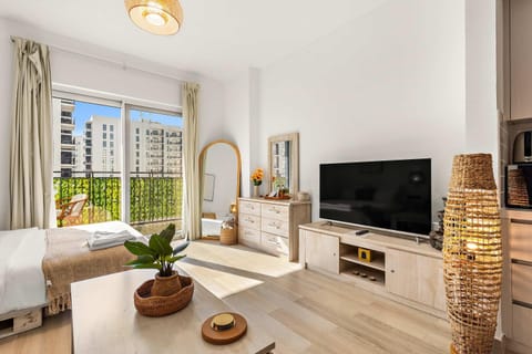 Living room, Photo of the whole room