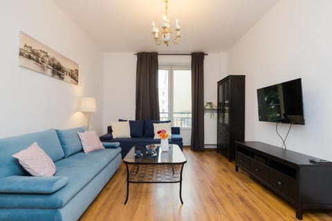 TV and multimedia, Living room