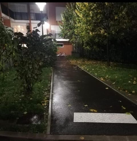 Joli appartement avec Jardin et 2 parkings privés Apartment in Île-de-France