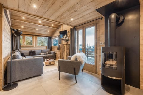 Chalet Karavi Chalet in Manigod