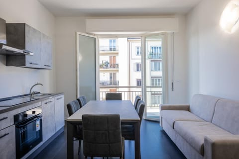 Living room, Seating area, stove