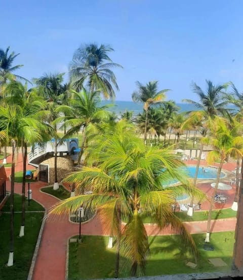 Bird's eye view, Kitchen or kitchenette, Dining area, Beach, Garden view, Shopping Area, Meals, kitchen, air conditioner, air conditioner