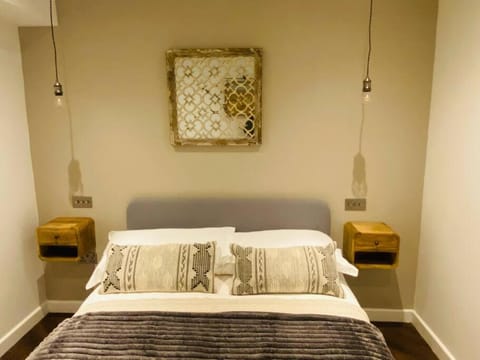 The Sanctuary, luxury studio apartment in Bath Apartment in Bath