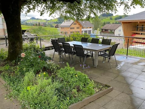 06 - Gästehaus Erika - Hundwil - Appenzellerland Apartment in Appenzell Innerrhoden, Switzerland