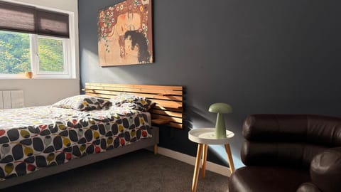 8 Riversdale King Size Room Vacation rental in Prestwich