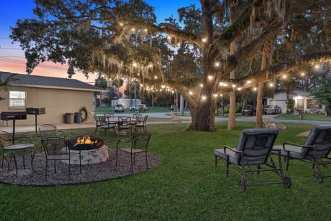 Natural landscape, BBQ facilities, Garden, Garden view