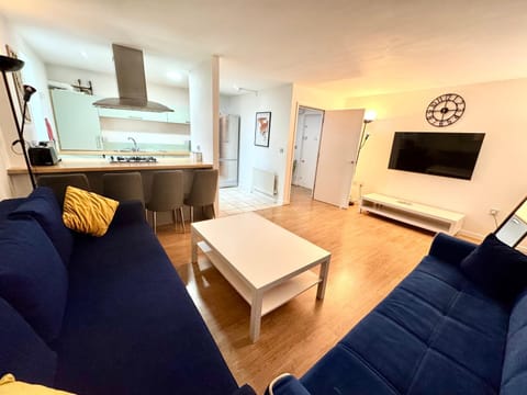 TV and multimedia, Living room, Dining area, kitchen