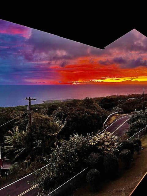 Natural landscape, View (from property/room), Sea view, Sunset