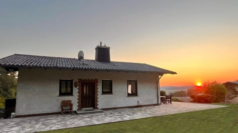 Property building, Balcony/Terrace, Sunset