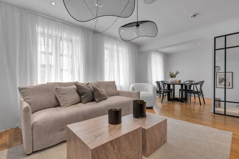 Living room, Decorative detail, Seating area, Dining area
