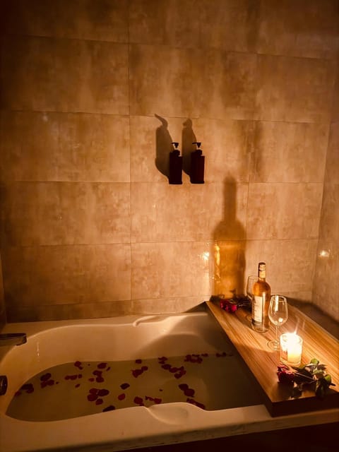 Bathroom, Bath