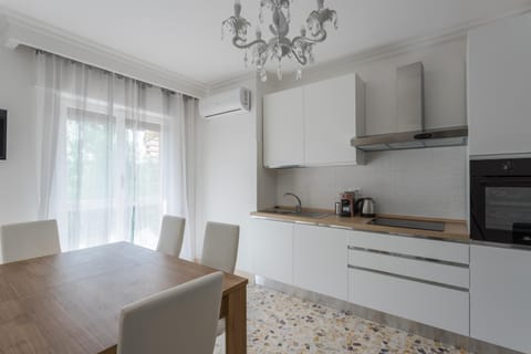 Rebecca Apartment Apartment in Rome