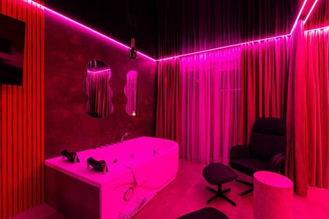 Apartamenty z Jakuzzi Perłowa Przystań Rent Kołłątaja Apartment in West Pomeranian Voivodeship, Poland