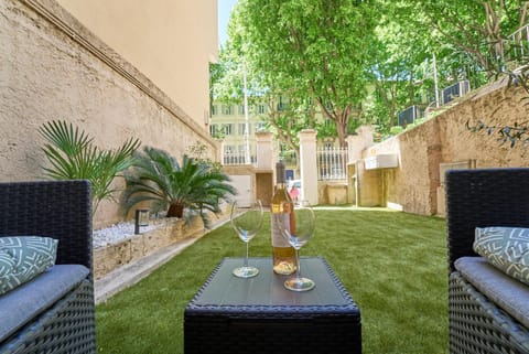 Patio, Day, Garden view