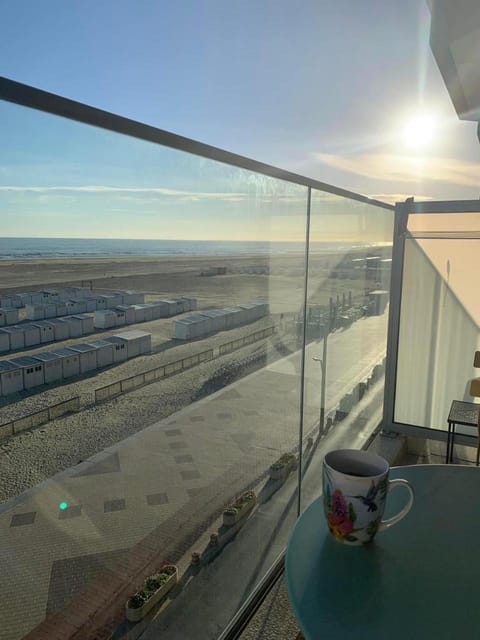 Day, View (from property/room), Balcony/Terrace, Sea view, Sunrise, Sunset