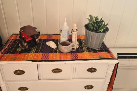 Isabella`s room - Lofoten Apartment in Lofoten